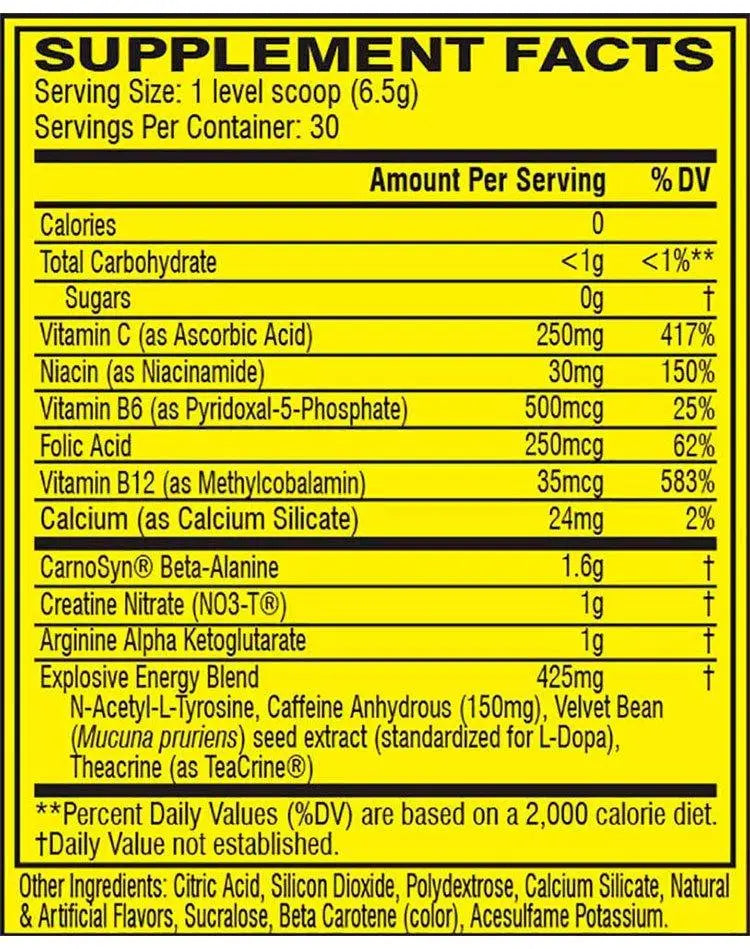 Etiqueta de información nutricional amarilla brillante en el reverso de cellucor c4 original pre workout